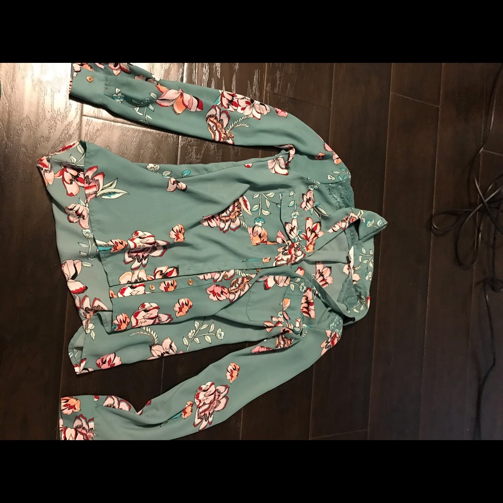 Candies XS floral blouse